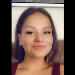 Meet your Posher, Nusreta